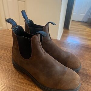 Blundstone Brown and Black Boots Durable Leather Footwear